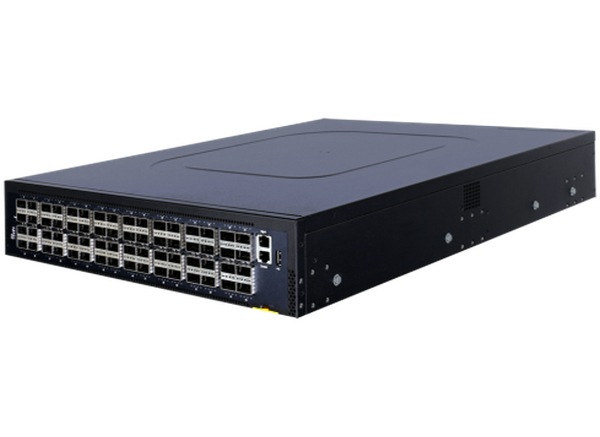 Edgecore DCS500 64 x 100G QSFP28 Layer2/3 Switch