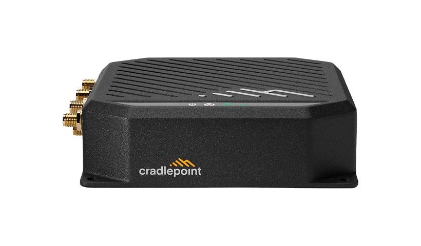 Cradlepoint S700 Series S700-C4D - wireless router - WWAN - 802.11a/b/g/n/ac/ax - 3G, 4G - desktop