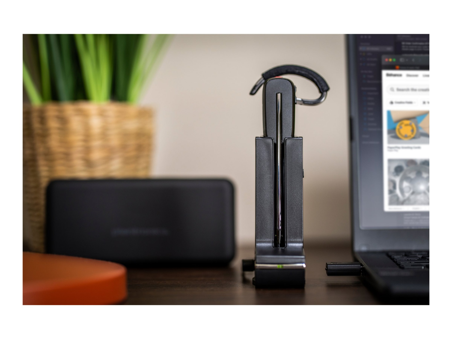 Thumbnail 3 of 15 for Poly Savi 8245 Office DECT 1920-1930 MHz USB-A Headset TAA