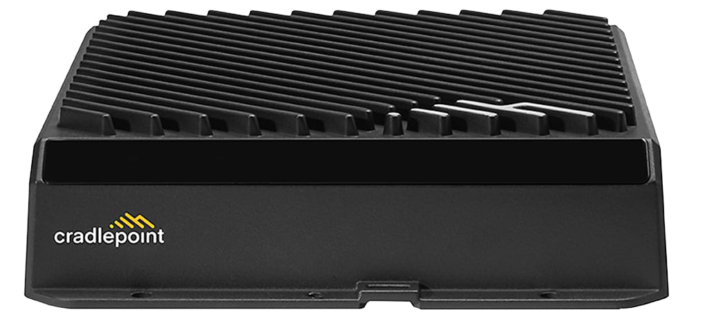 Cradlepoint R1900 5G Ruggedized Router with 1 Year NetCloud Mobile Performance