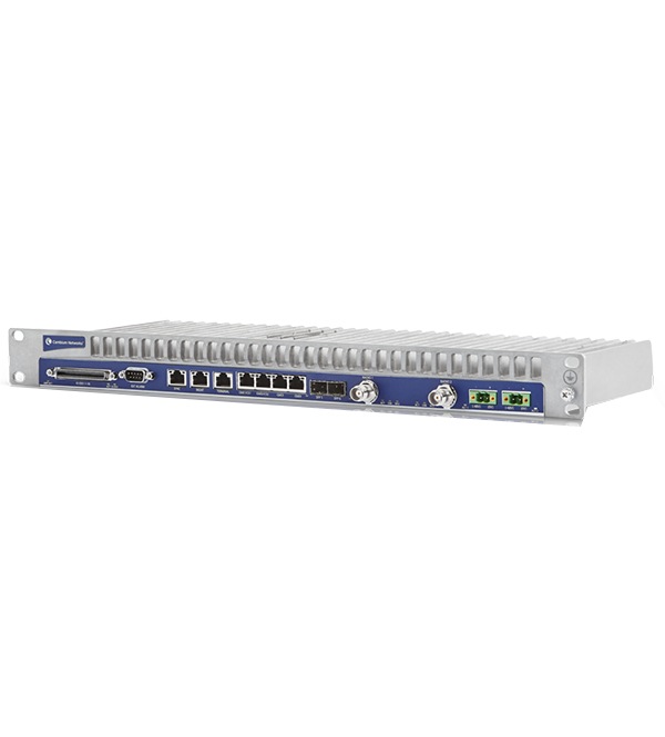 Xirrus Cambium Networks PTP 820G 6HGHz RFU-A Extended Modulation Split Mount Multi Core Aggregation Unit