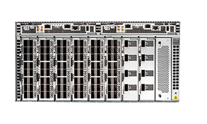Juniper QFX5700 10/25GbE Switch with Two Forwarding Engine Board and Linecard