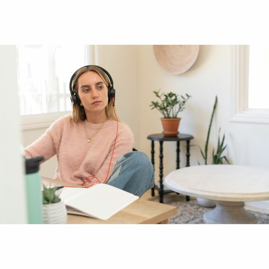 Thumbnail 5 of 8 for Poly Blackwire 8225 Stereo Microsoft Teams Certified USB-C Headset +USB-C/A Adapter