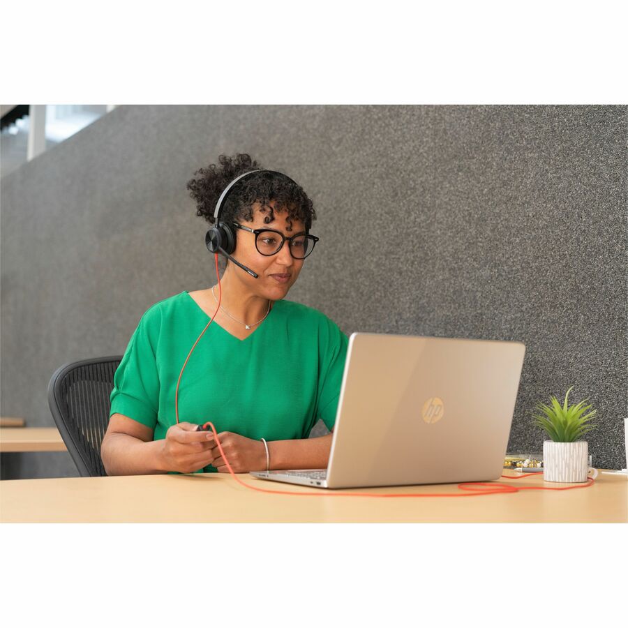 Thumbnail 6 of 8 for Poly Blackwire 8225 Stereo Microsoft Teams Certified USB-C Headset +USB-C/A Adapter
