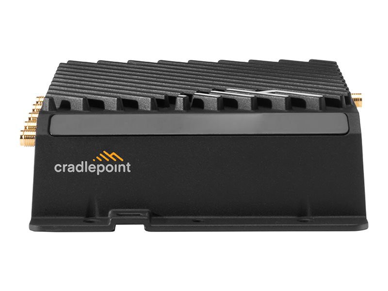 Cradlepoint R920 Ruggedized Router with 5 Year NetCloud Mobile Essential Pl