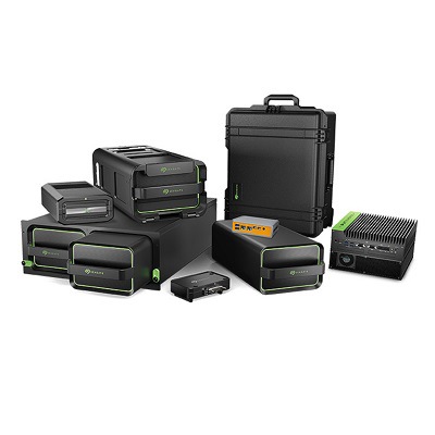 Seagate Lyve Mobile STJX46000400 - solid state / hard drive array