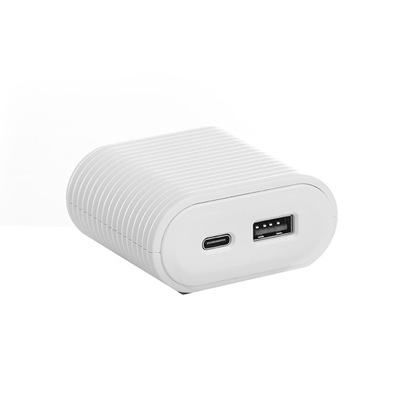 HAT Collective Reya Low Profile USB Hub - White