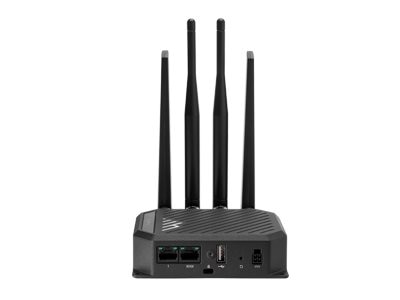 Cradlepoint S700 Series S700-C4E - wireless router - WWAN - 3G, 4G - desktop