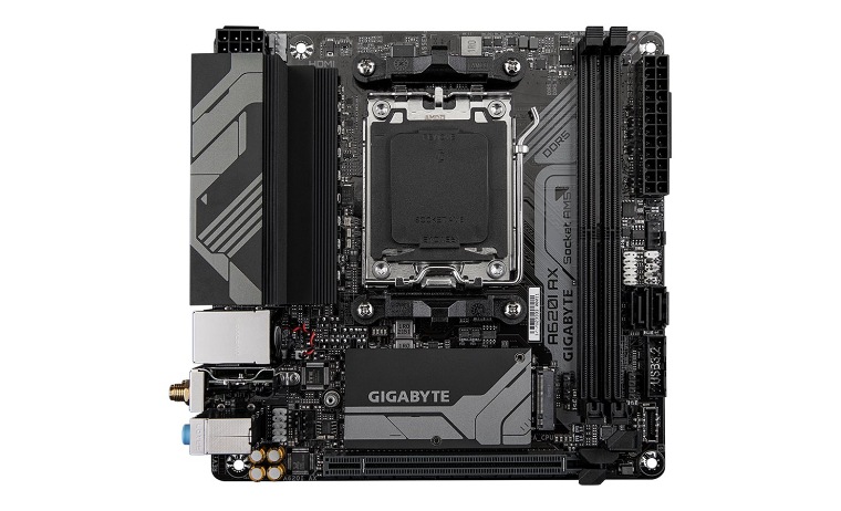 Gigabyte A620I AX - 1.0 - motherboard - mini ITX - Socket AM5