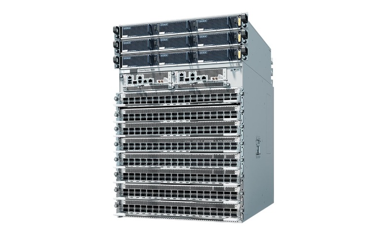 マルチーズリキ Cisco Nexus 9808 Chassis Bundle - switch - managed - rack