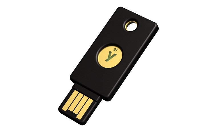 Yubico YubiKey 5 NFC with FIPS 140-2 Certification - 100882