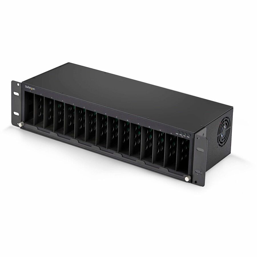 StarTech 15-Slot Unmanaged Media Converter Chassis, 19in Rackmount for MCM