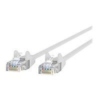 Belkin Cat6 2ft White Ethernet Patch Cable, UTP, 24 AWG, Snagless, Molded, RJ45, M/M, 2'