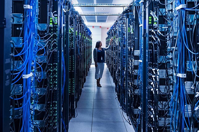Server and Rack Configuring and Cabling