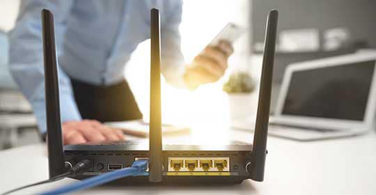 How To Choose The Right WiFi Extender For You 