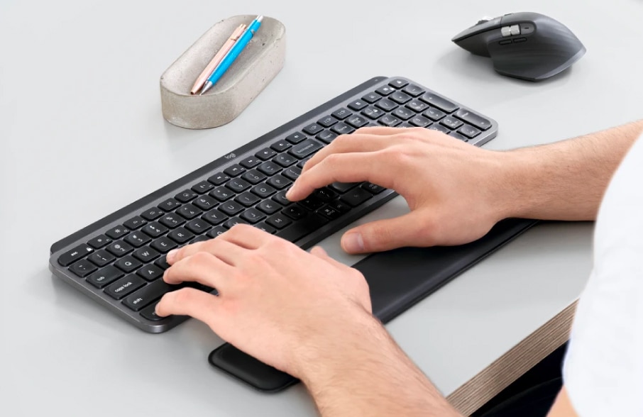 MX Keys for Business