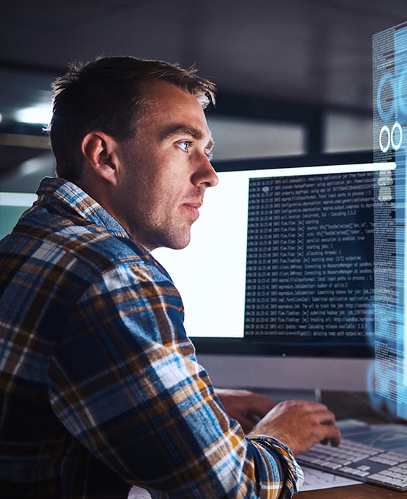 Man looking at computer screen.