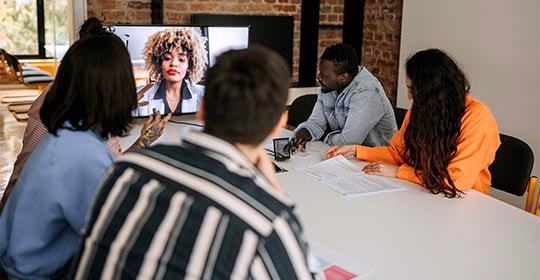Best Practices for Migrating Hybrid Work to UCaaS