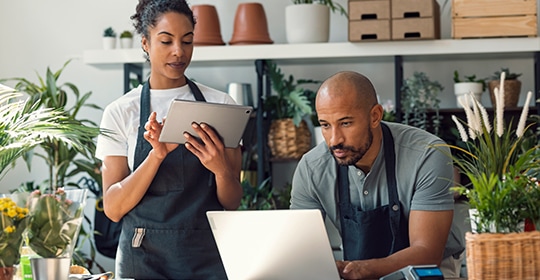 Mobile-First Small Businesses: 5 Essentials for Secure Growth