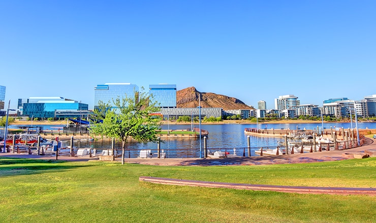 panoramic view of Tempe Arizona skyline.