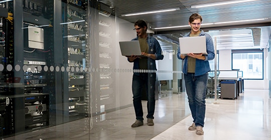 How to Realize the Benefits of Hybrid Cloud Environments