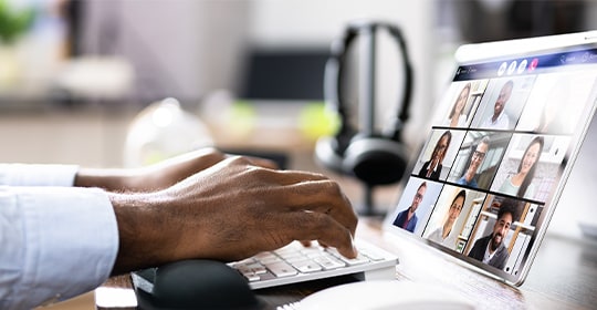 How a Modernized Digital Experience Improves Hybrid Work