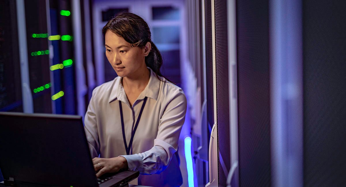 woman_in_server_room_1200x650